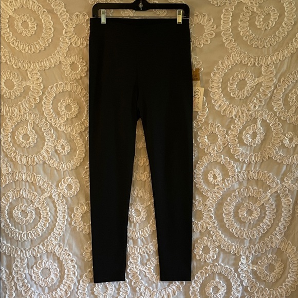 Escape Pants - Escape by Habitat on the move, solid black leggings